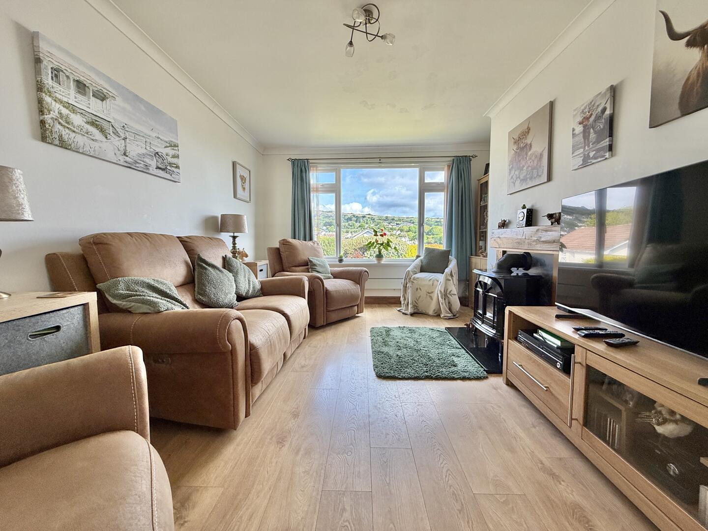 May Gardens, Lanner, Redruth
